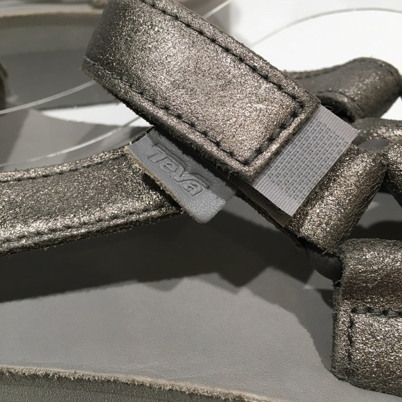 TEVA FLATFORM UNIVERSAL LEATHER SANDALS -METALLIC PEWTER -WOMEN US 11 -NEW - Picture 6 of 7